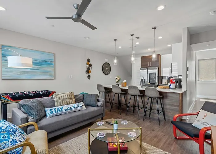 Fashionable 2bd In The Heart Of Fortworth Cozy