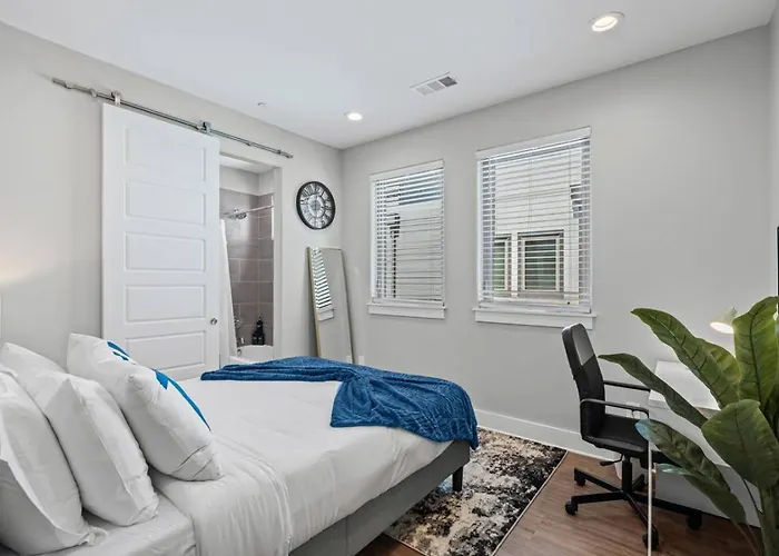 Fashionable 2bd In The Heart Of Fortworth Cozy Fort Worth